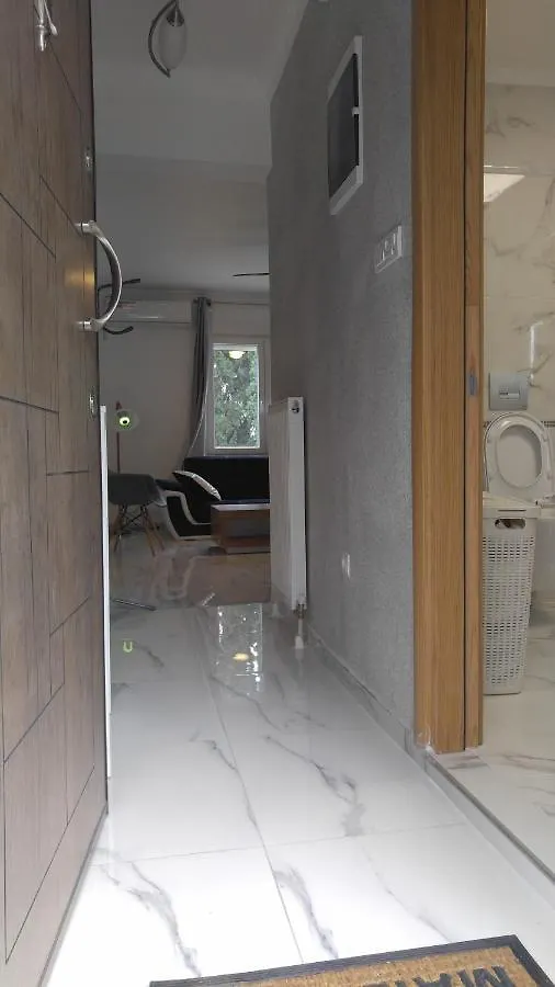 Relax In 90Sqm Close To Airport ,Shoping,Embriolab Seaside Apartment Thessaloniki Greece
