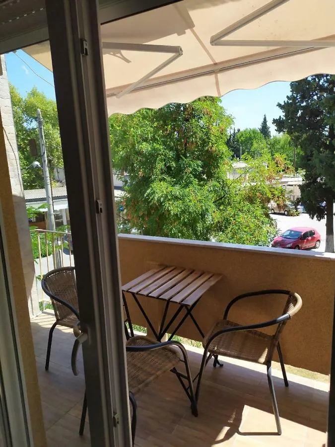 Relax In 90Sqm Close To Airport ,Shoping,Embriolab Seaside Apartment Thessaloniki