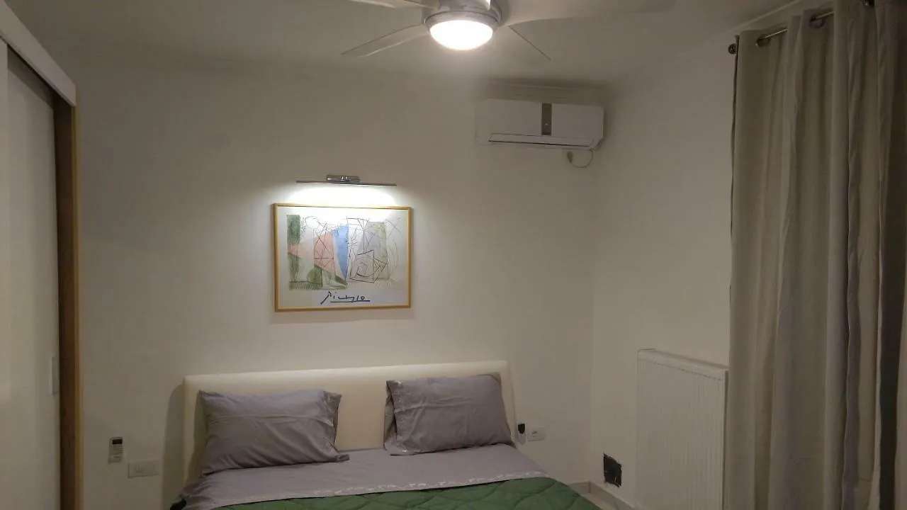 Relax In 90Sqm Close To Airport ,Shoping,Embriolab Seaside Apartment Thessaloniki